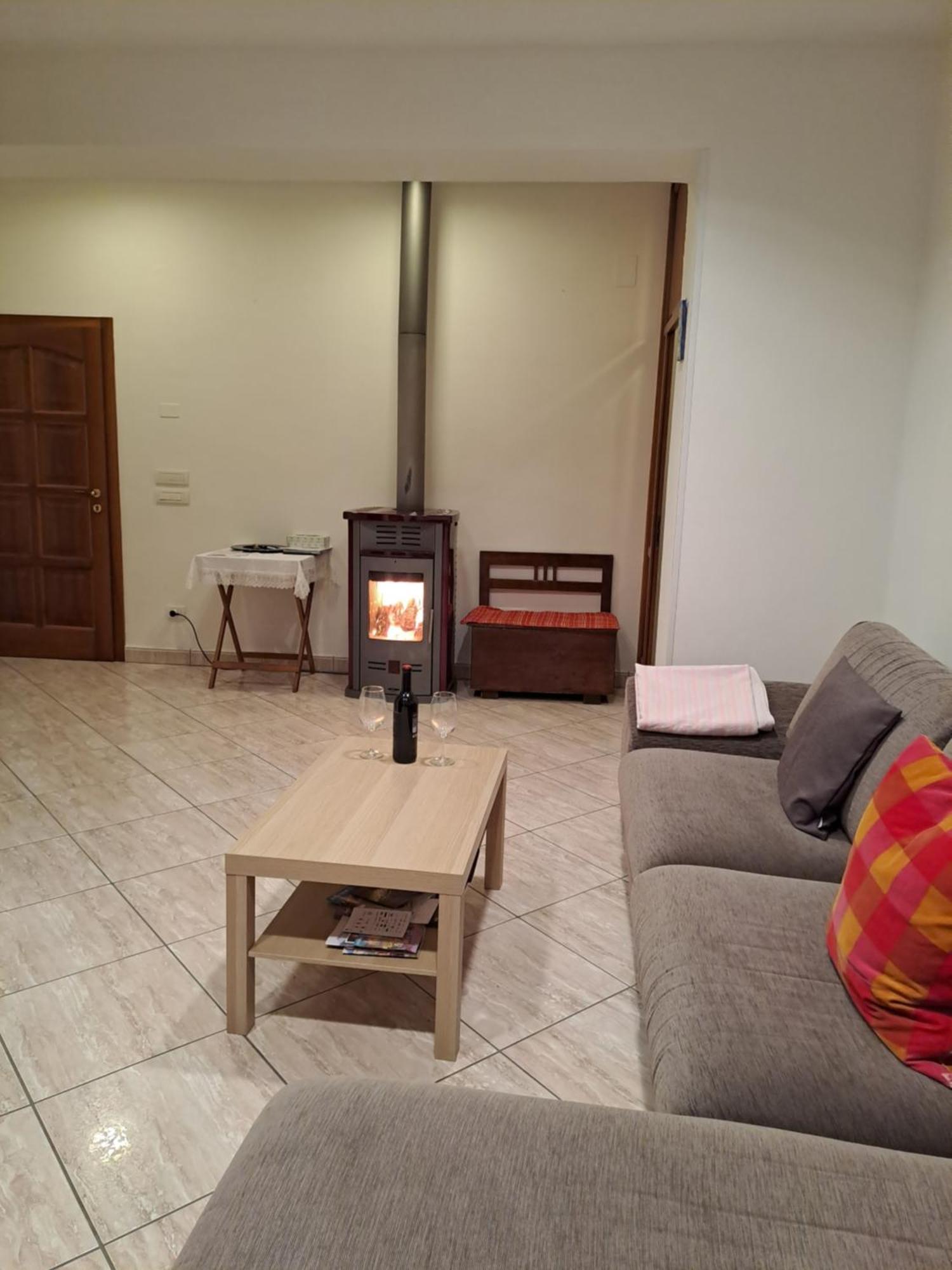 Casa Alby Apartman Levico Terme Kültér fotó
